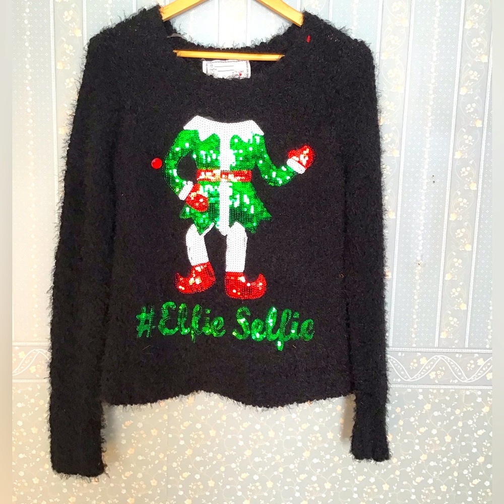 Elfie Selfie sweater